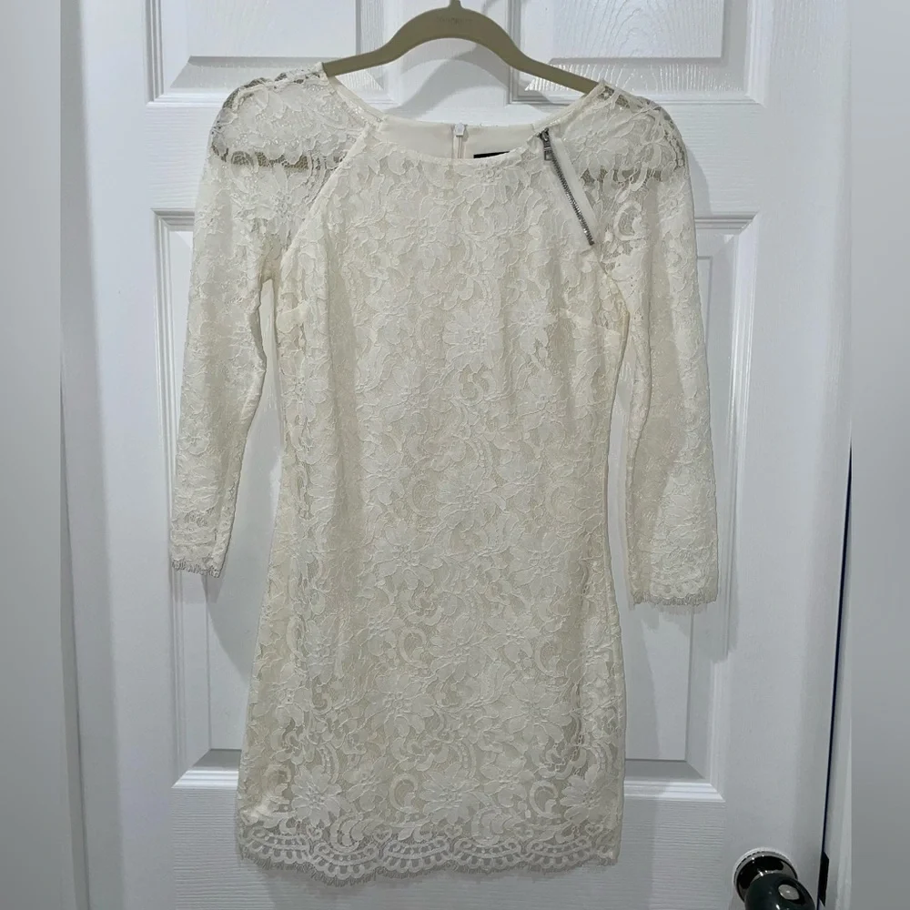 💰3 For $25 💰Armani Exchange Off White Lace Mini Dress SZ 0 - Picture 1 of 9